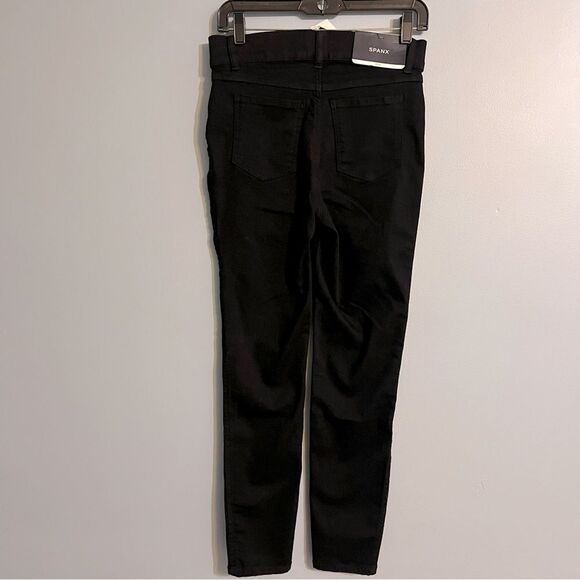 SPANX Black Denim Ankle Skinny Jeans in Clean Black Sz Small NWT 🏷️ - Picture 11 of 14